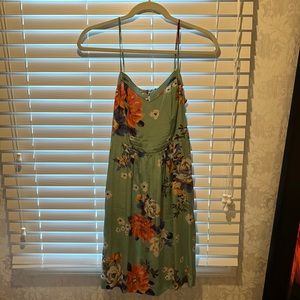 Spaghetti strap floral Anthropologie dress pale green size 4 36 inches long